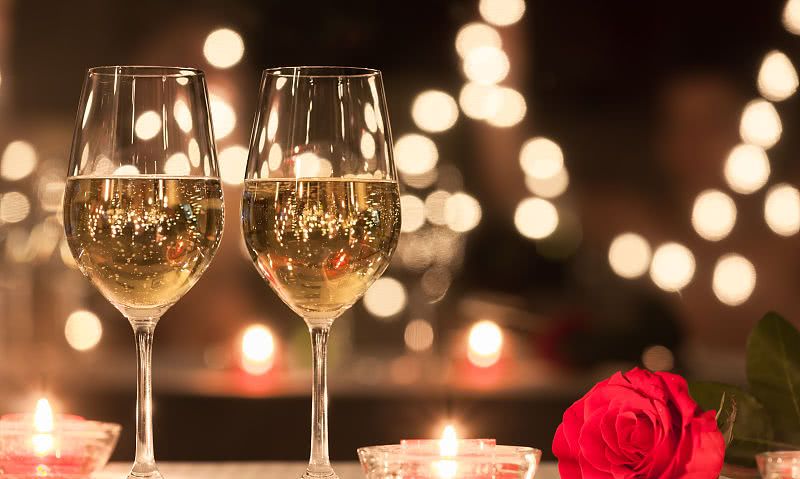 【ky.com】近3万吨进口桉木在曹妃甸口岸顺利通关(图4)