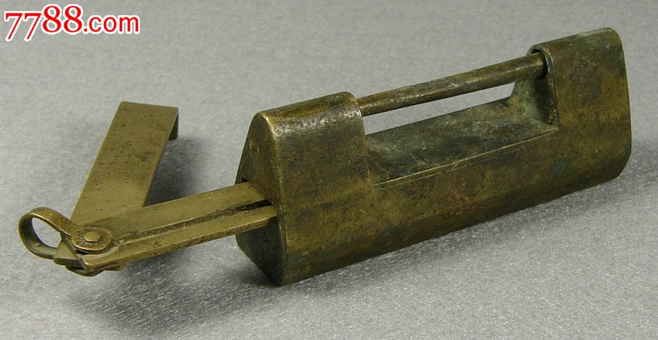 越南木材富商家族六口家中被割喉‘ky.com’(图4)